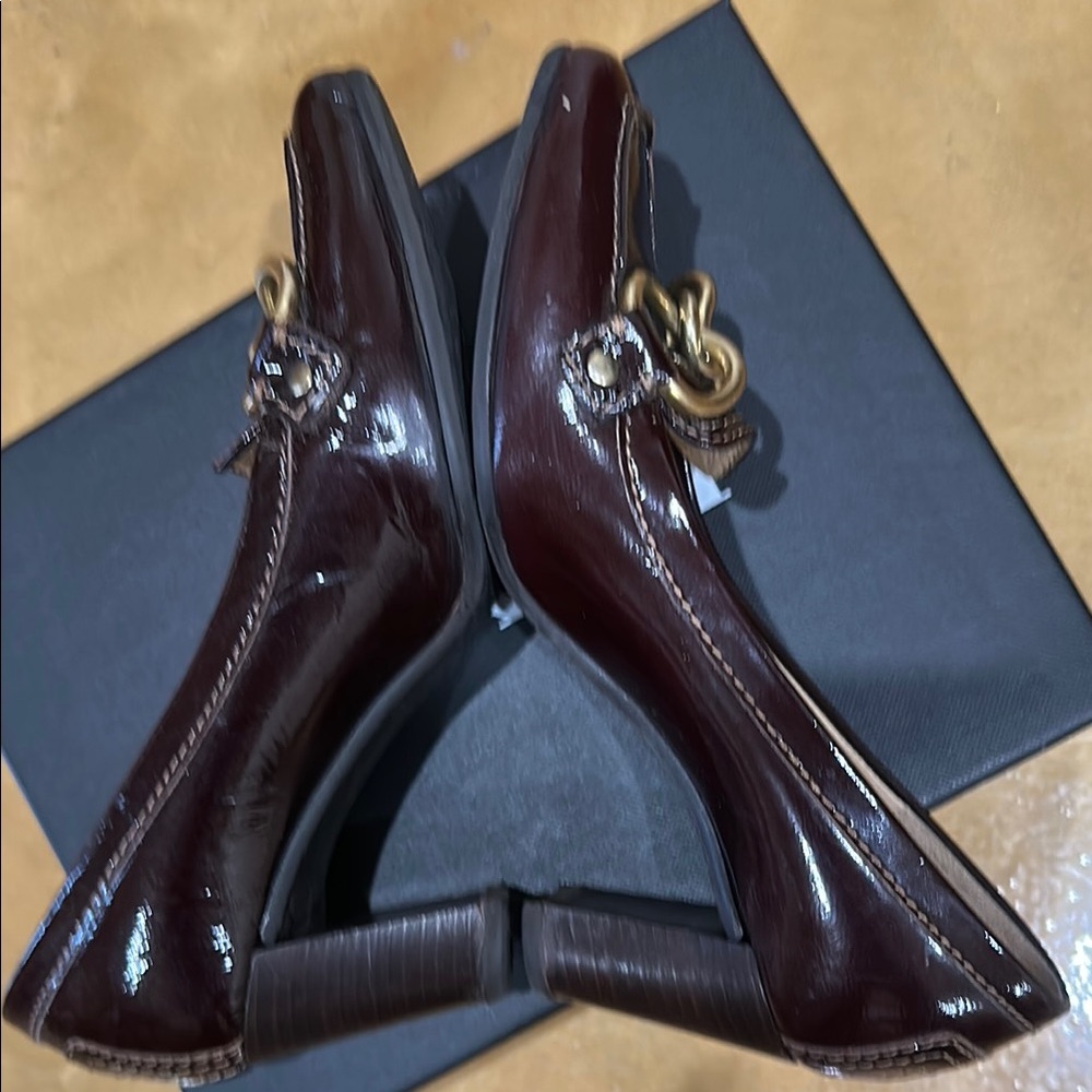 Coach Women's Dark Brown Loafers with Gold Chain Detail.  Gorgeous wine color - Picture 7 of 8